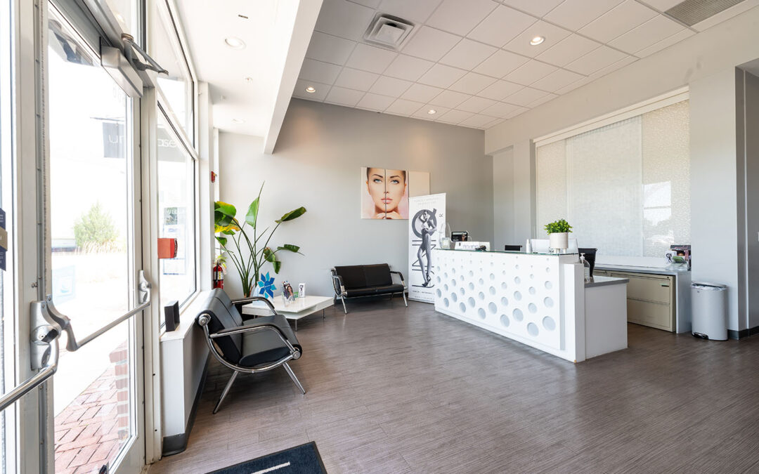 2-UniQ-Laser-reception-area-1080x675