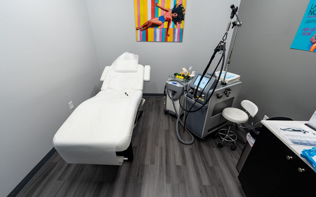 7-clean-and-advanced-UniQLaser-facility-1080x675